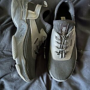 Steve Madden Black Sneakers with Chunky Knit Design